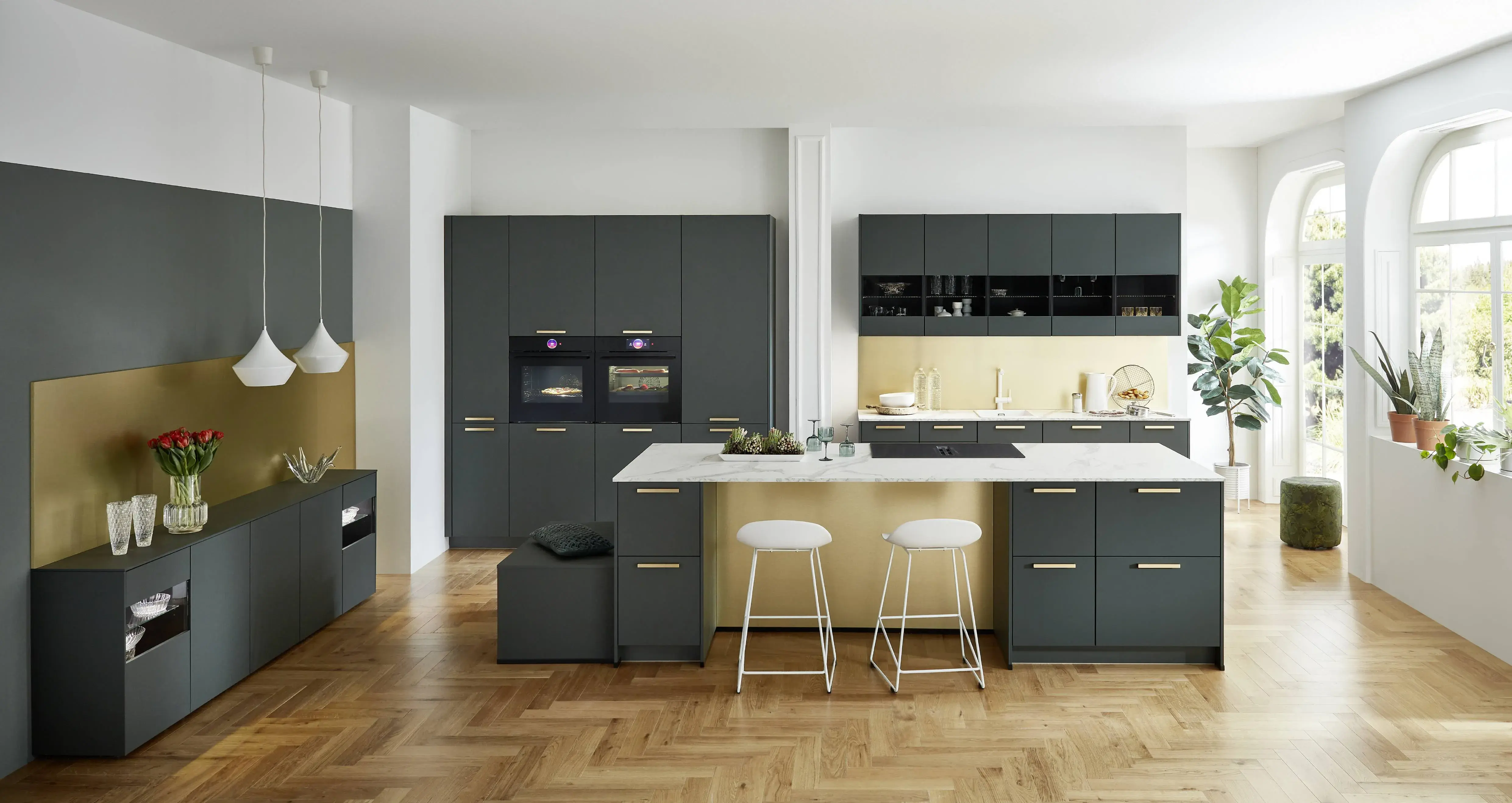 Nobilia Mineralgrün-ultramatt mit BOSCH-Geräten